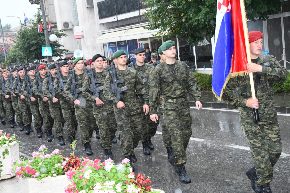 Hrvatska vojska, obvezni vojni rok