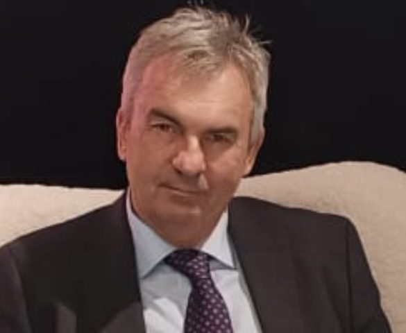 TIHOMIR DUJMOVIĆ-BEZ CENZURE